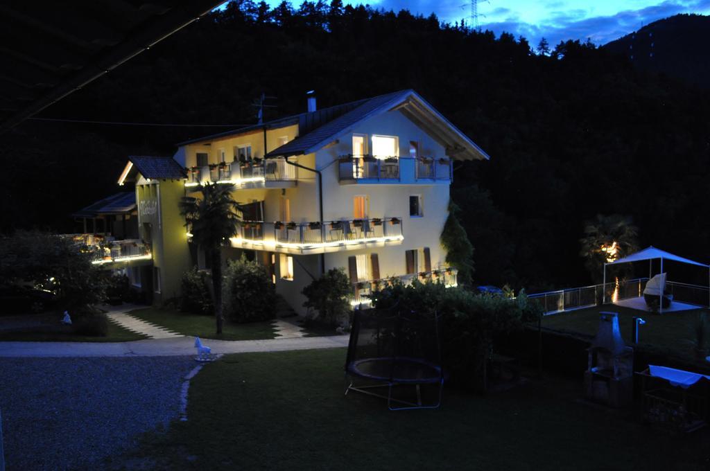 Ferienwohnungen Niederhof Lana Exteriör bild